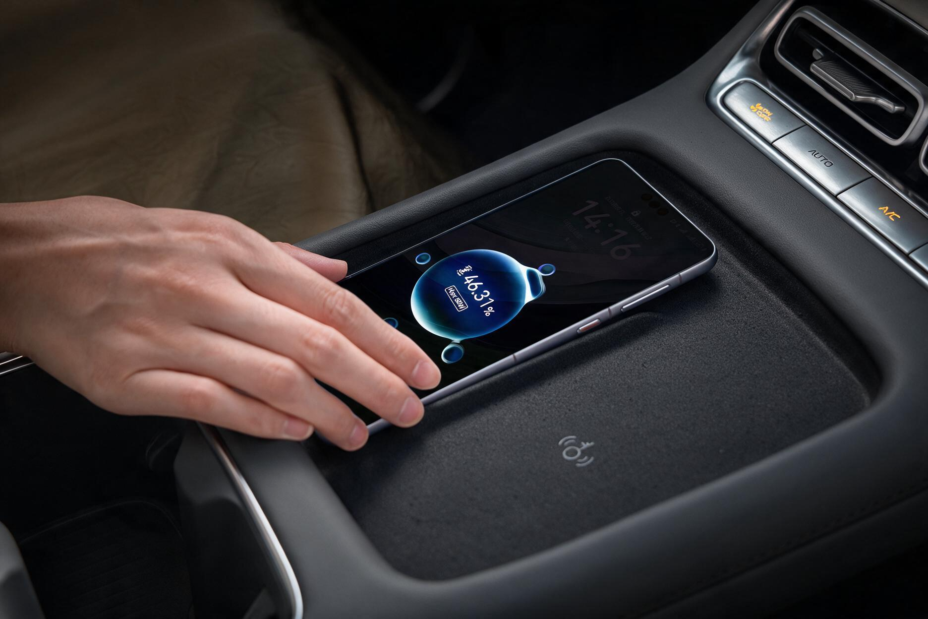 NEVO Q05 Interior Detail